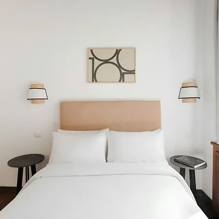 Sonder By Marriott Bonvoy Piazza Venezia Apartments-3